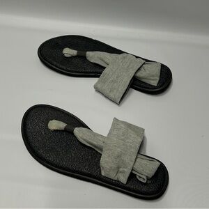 SANUK Size 11 Gray Strap Summer Sandal